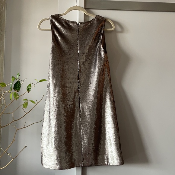 Beautiful BR sequin dress - Picture 6 of 7